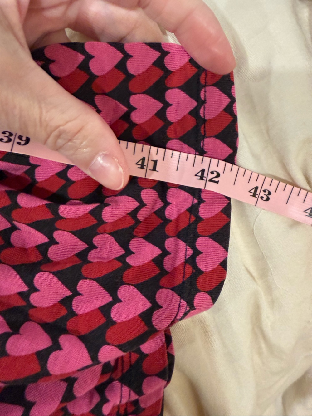 Tommy John Pink & Red Heart-Print Pajama Bottoms with Silver Logo Waistband - Picture 4 of 5